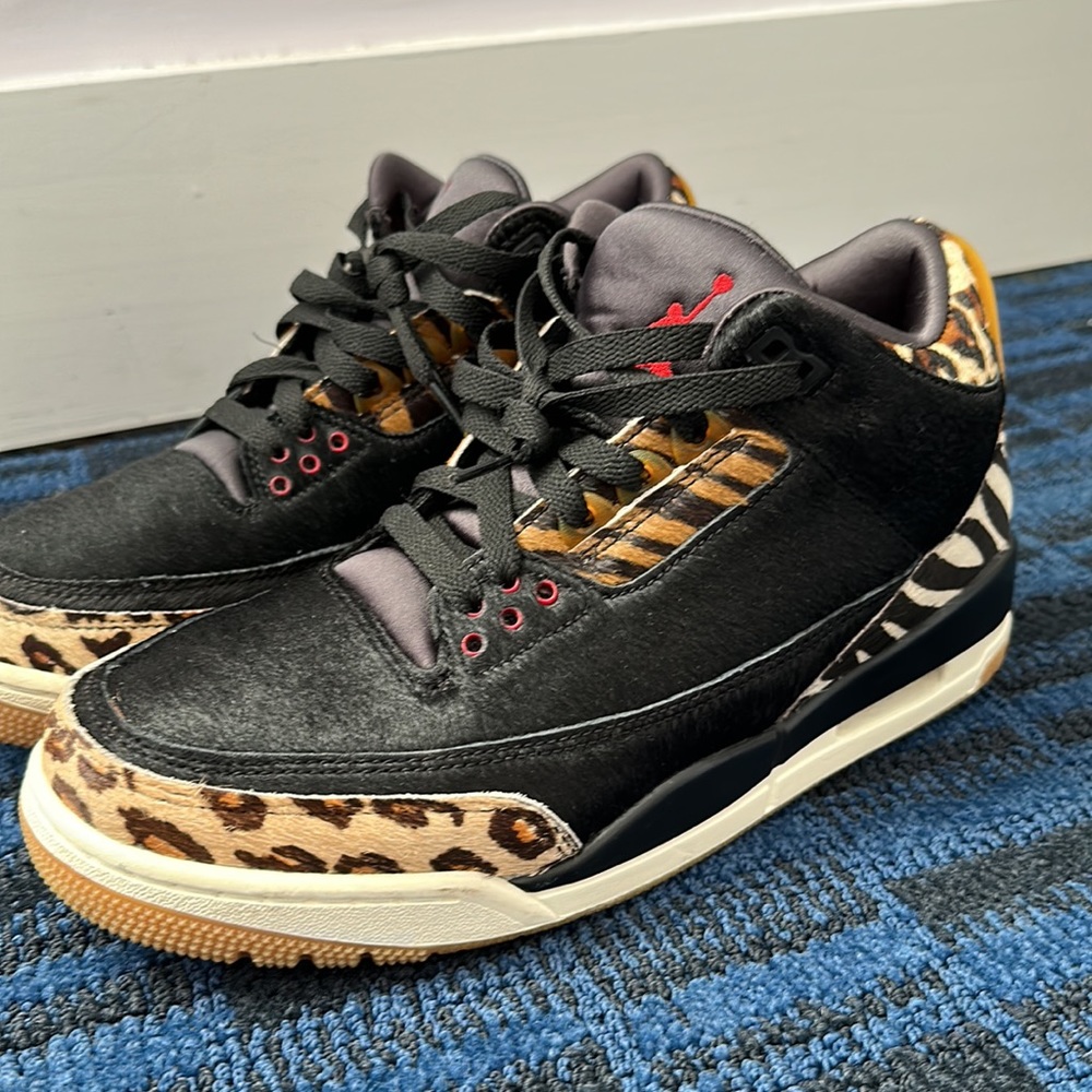 COPY - Lightly used Air Jordan Retro 3 Animal - Picture 2 of 3